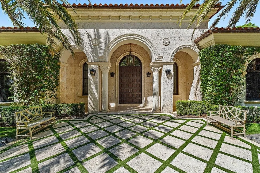 Photo of 150 Bears Club Drive