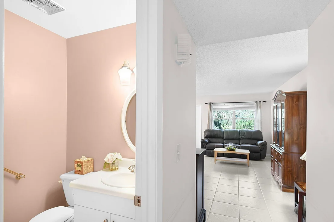 Photo of Unit W5 at 2600 SE Ocean Boulevard