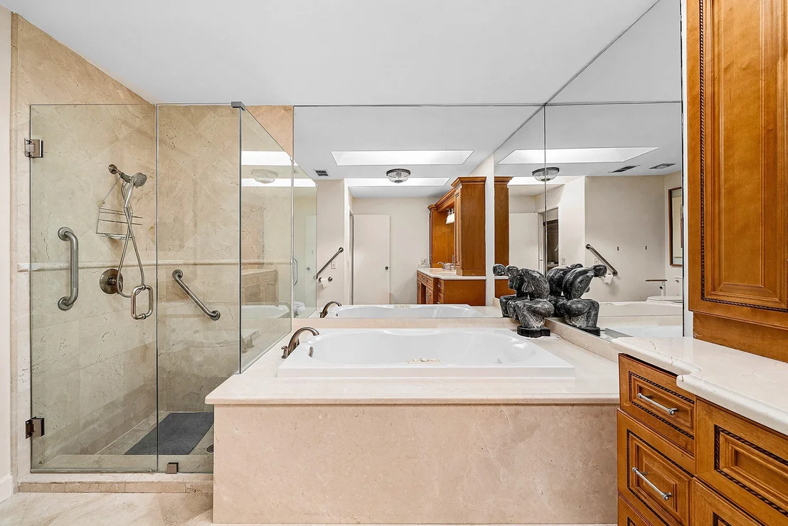 Photo of 21459 Bridge View Drive