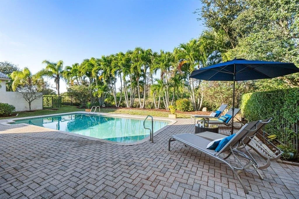 Photo of 19047 Skyridge Circle