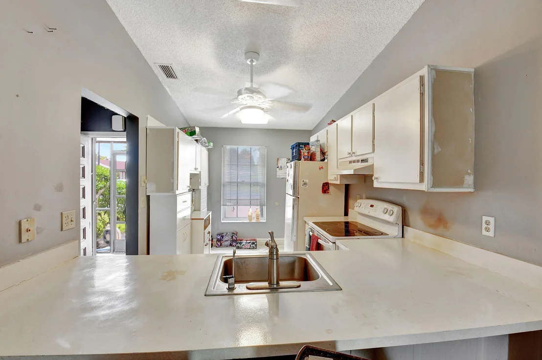 Photo of 5241 Breadfruit Circle