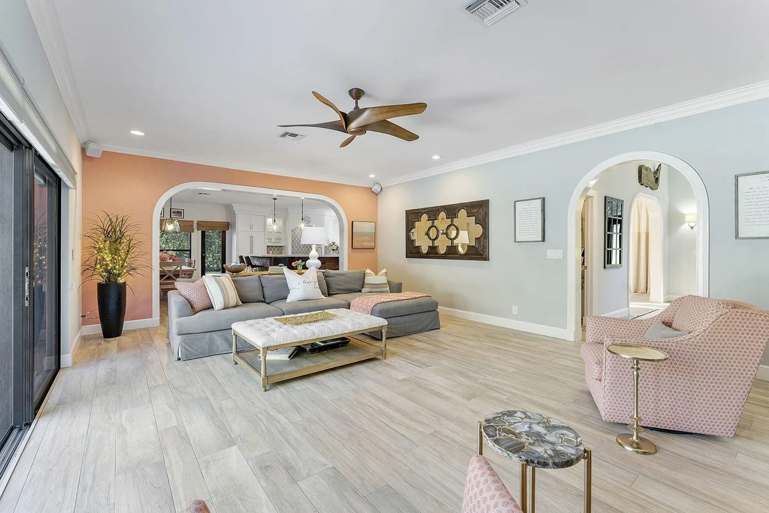 Photo of 12645 Oak Arbor Drive