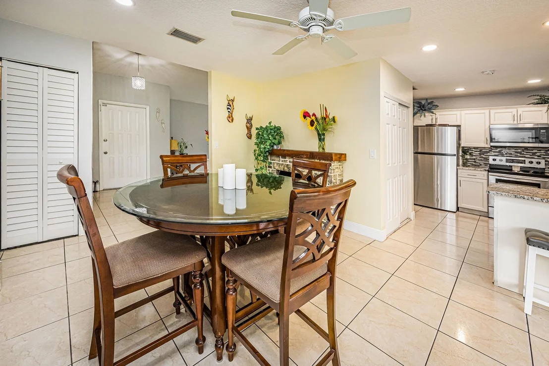 Photo of 447 Foresta Terrace