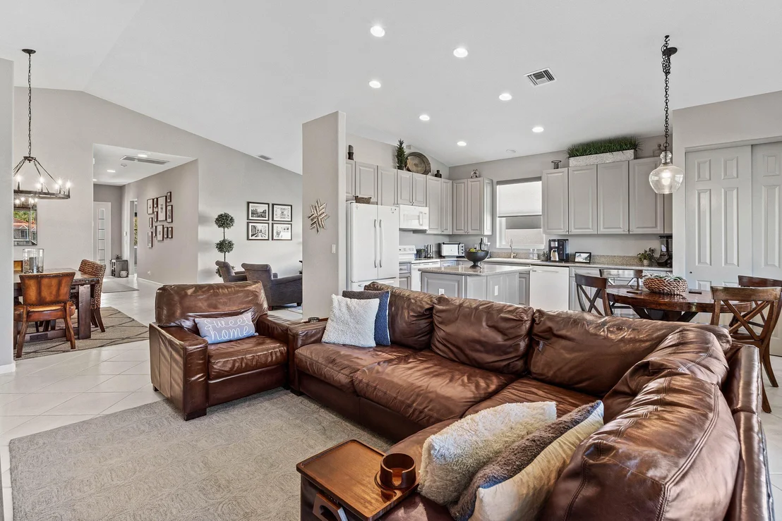 Photo of 9121 Bay Point Circle