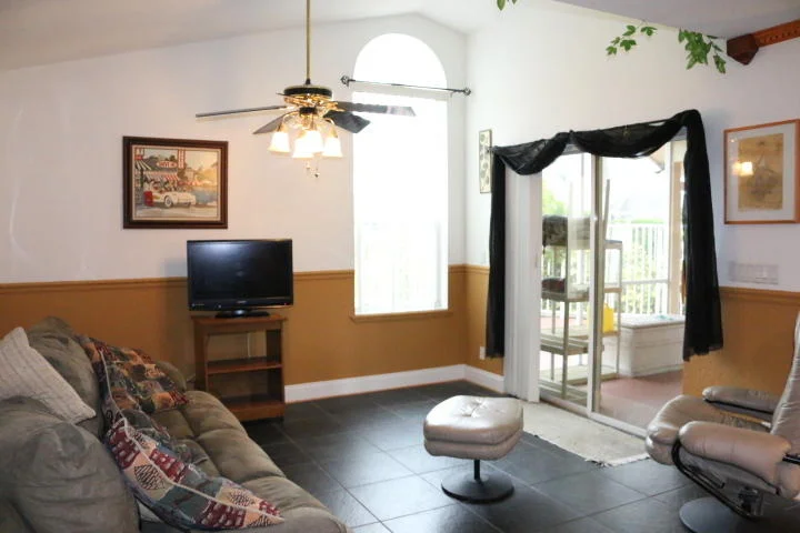 Photo of 2533 Stonegate Drive