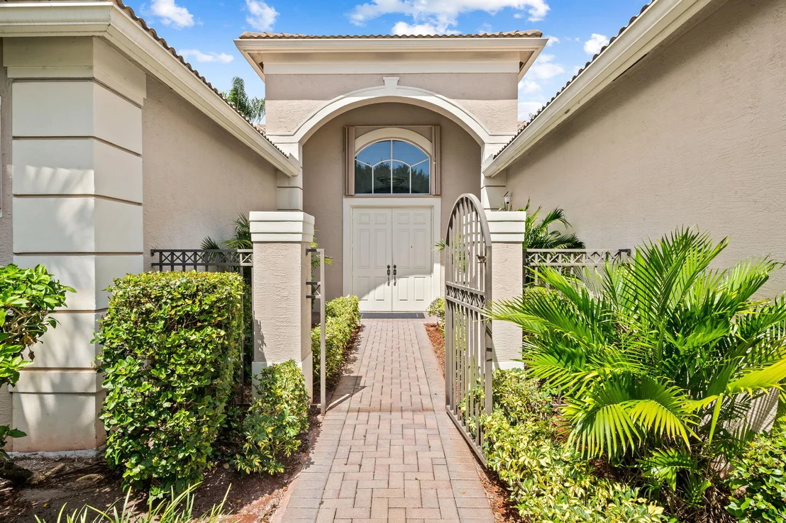 Photo of 7120 CORNING Circle