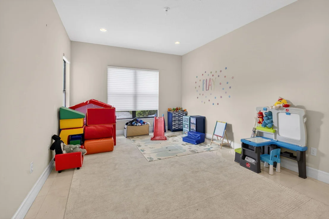 Photo of 16801 Pavilion Way