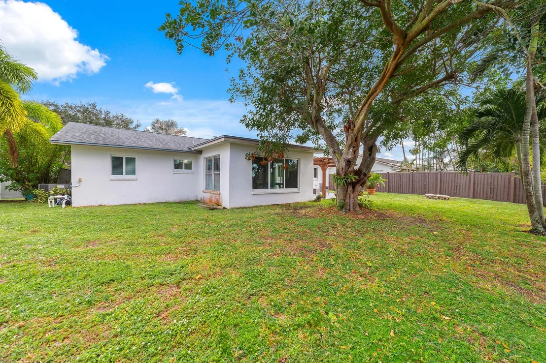 Photo of 638 Eagle Drive