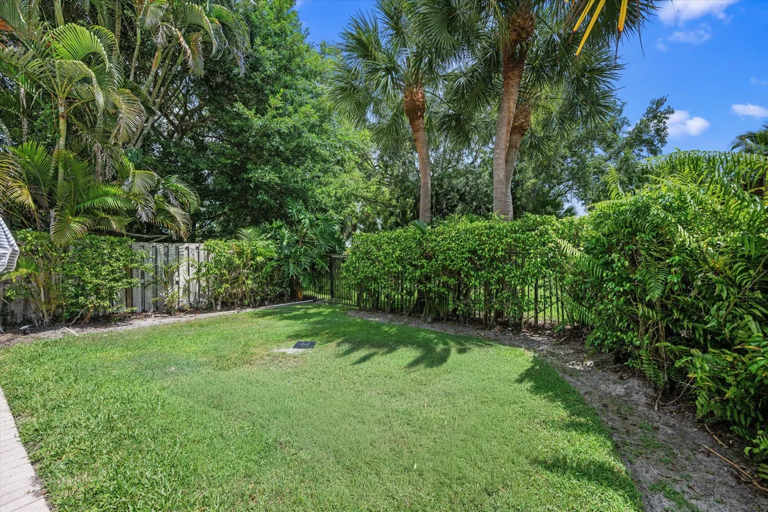 Photo of 12557 Mallet Circle
