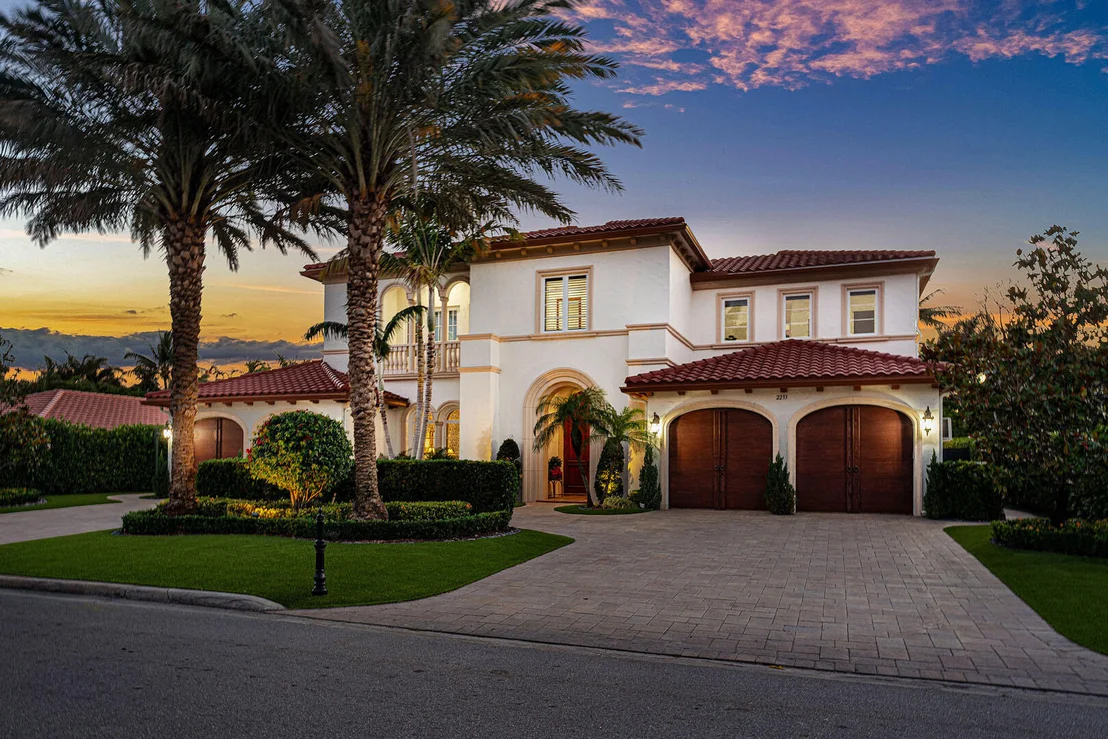 Photo of 2233 Date Palm Road