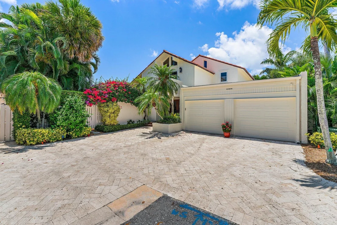 Photo of 105 Albacore Lane