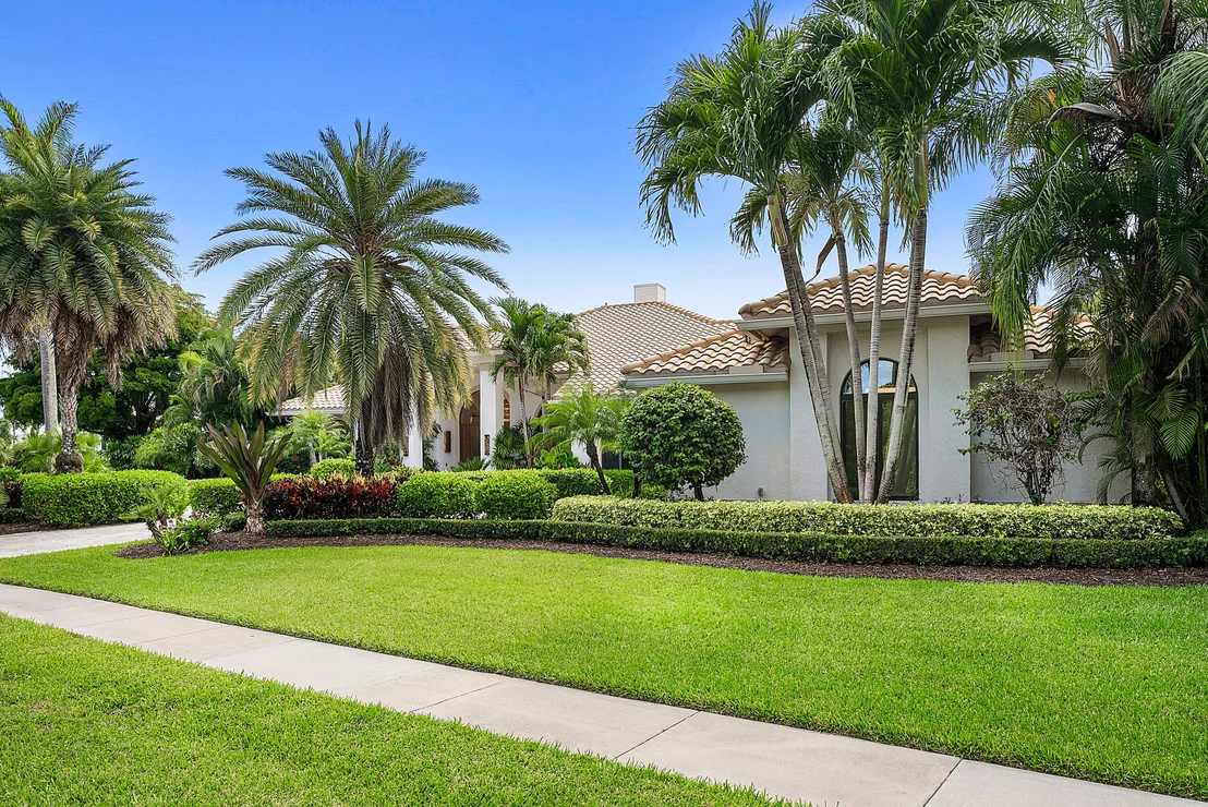 Photo of 16671 Meadow Creek Circle