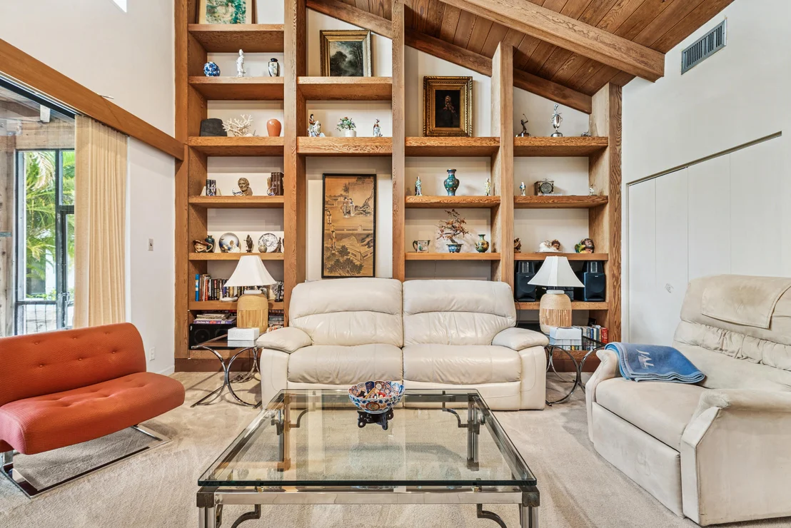 Photo of 5104 Pineview Circle