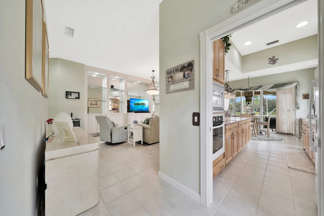 Photo of 4646 Hammock Circle