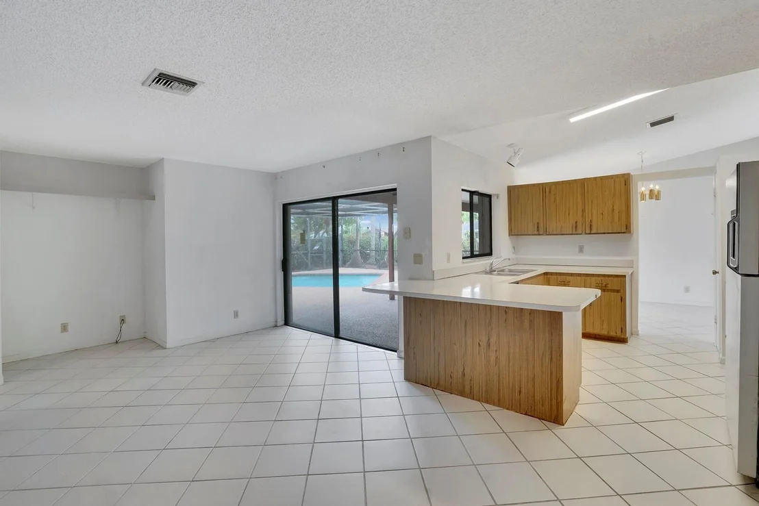 Photo of 7010 NW 22nd Way