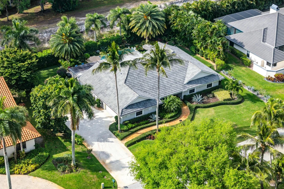 Photo of 4676 Gleneagles Drive