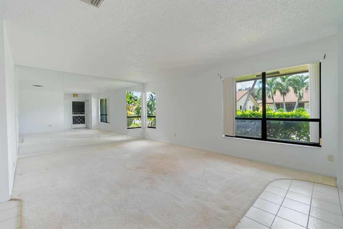 Photo of 6059 Olivewood Circle