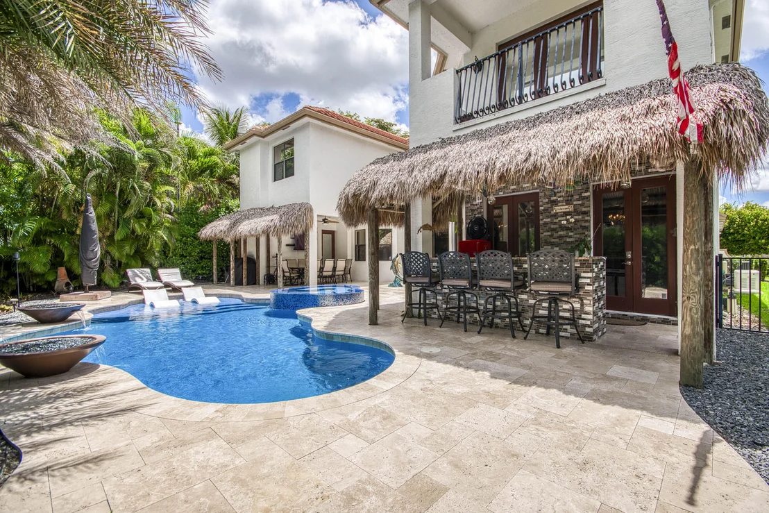 Photo of 3581 Collonade Drive