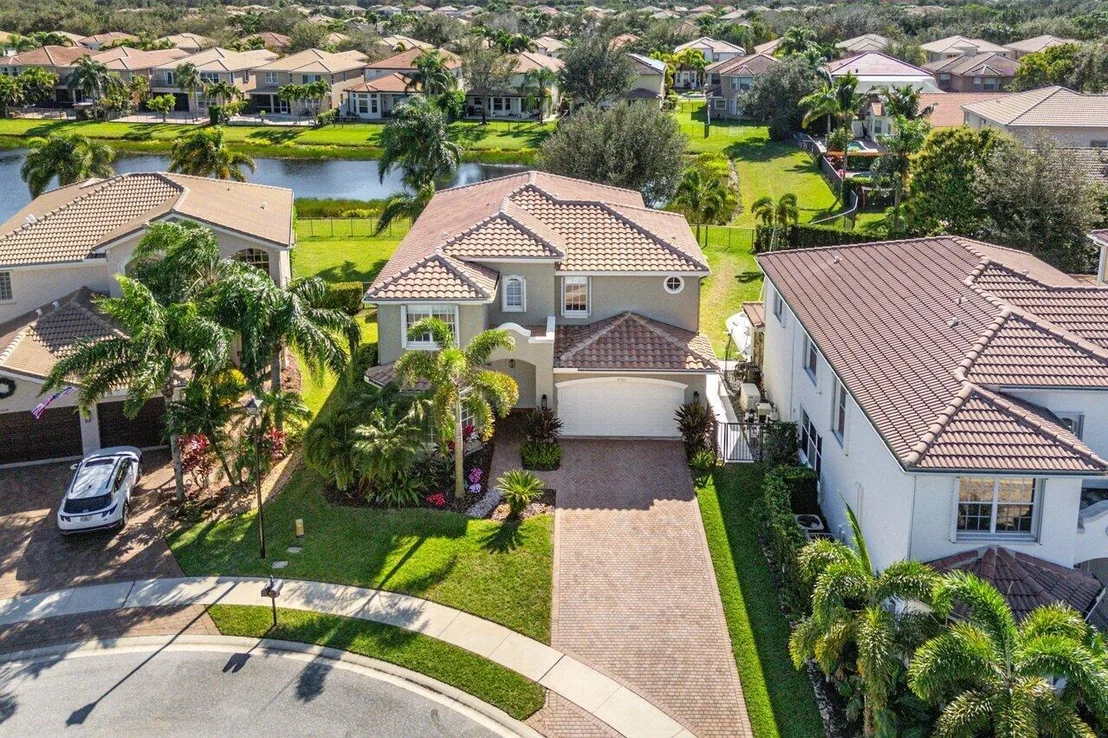 Photo of 8562 Shallowbrook Cove