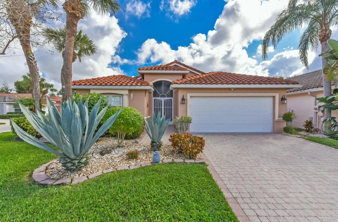 Photo of 7086 Treviso Lane