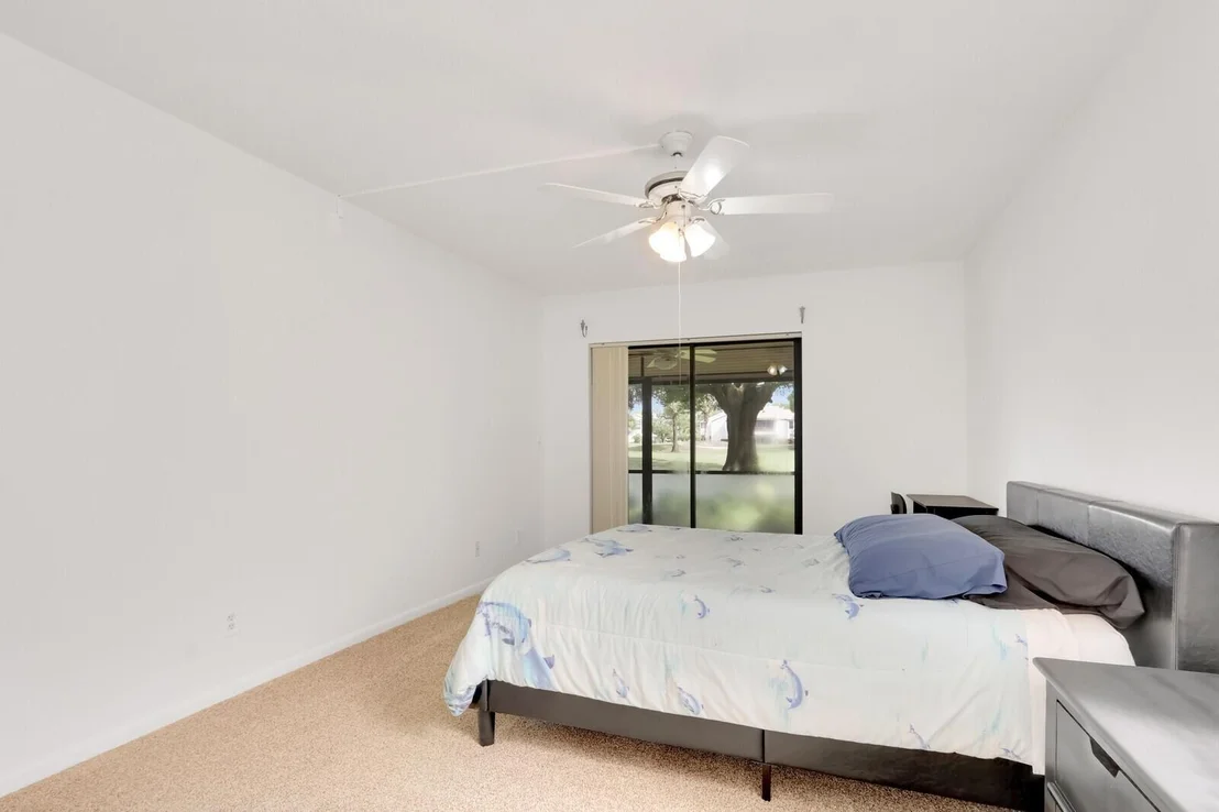 Photo of Unit F at 501 Pinecrest Circle
