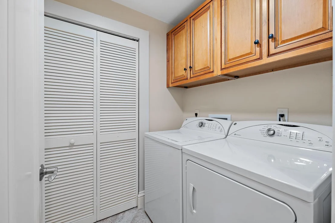 Photo of 1504 Captains Way