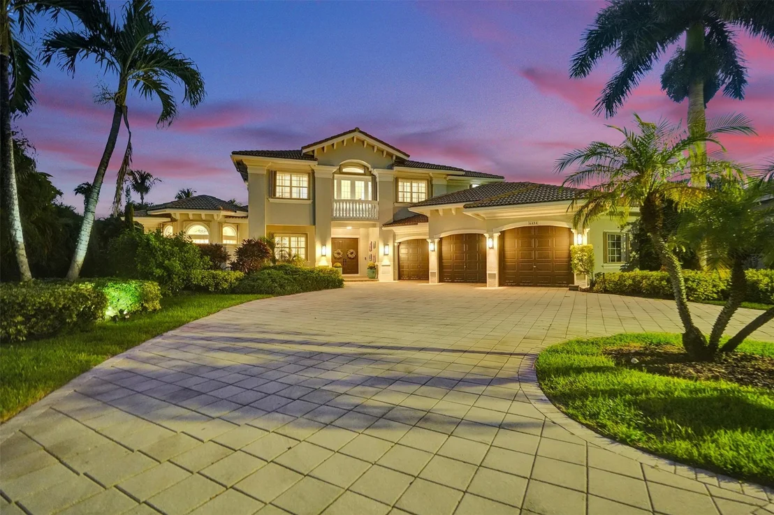 Photo of 6454 NW 93rd Drive