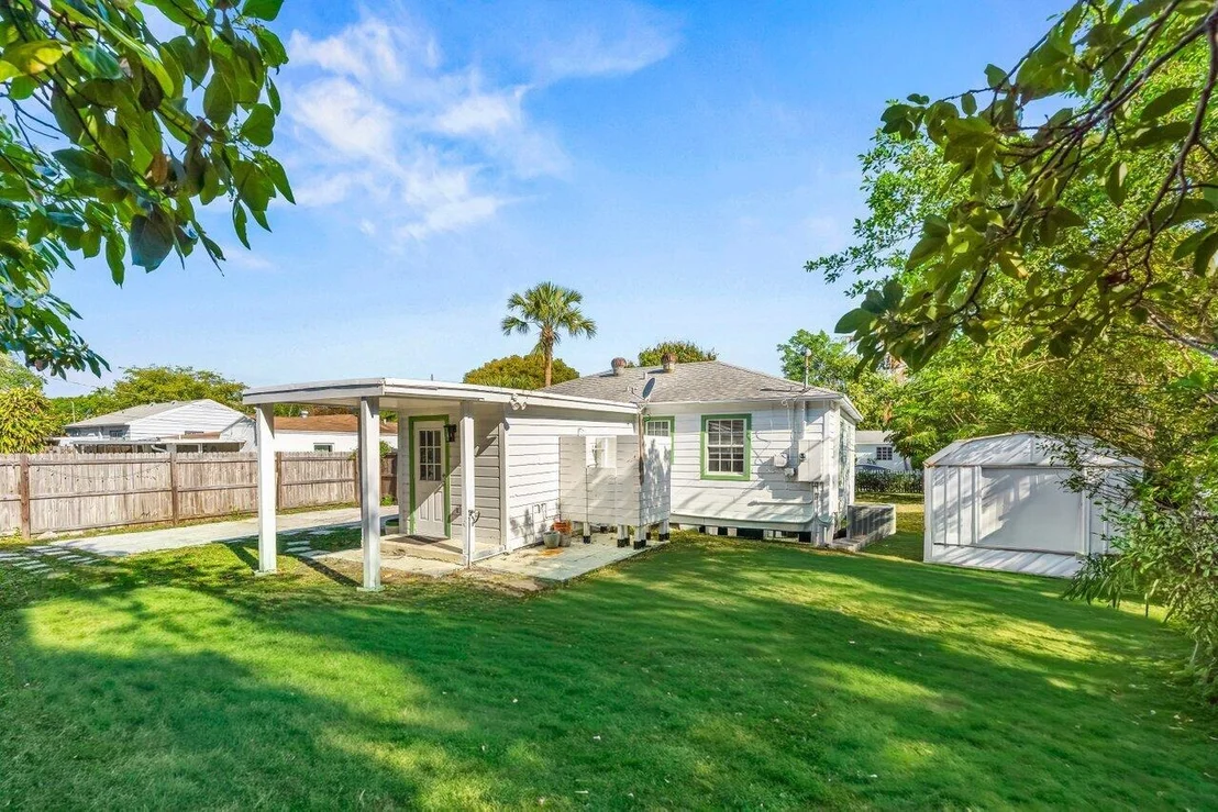 Photo of 810 Franklin Road