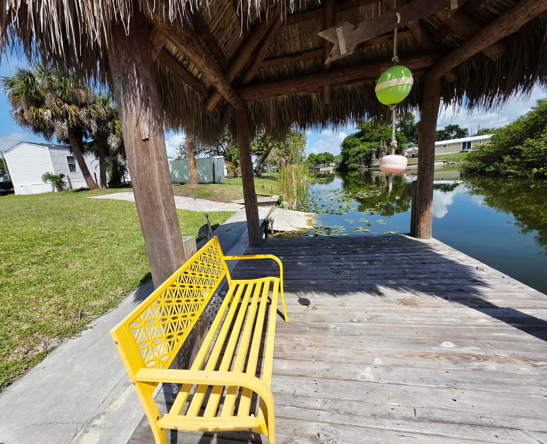 Photo of 1501 Lake Drive W