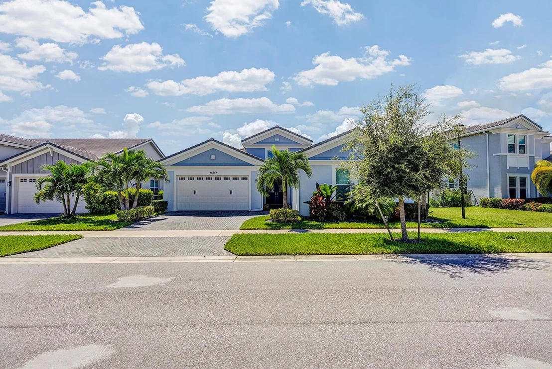 Photo of 15957 Orchard Drive