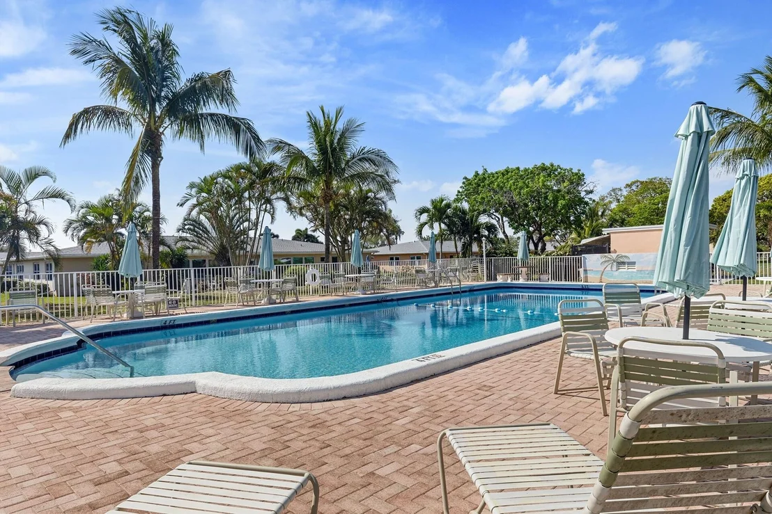 Photo of Unit B at 355 Main Boulevard