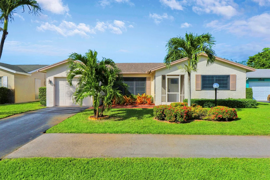 Photo of 7328 Pine Forest Circle
