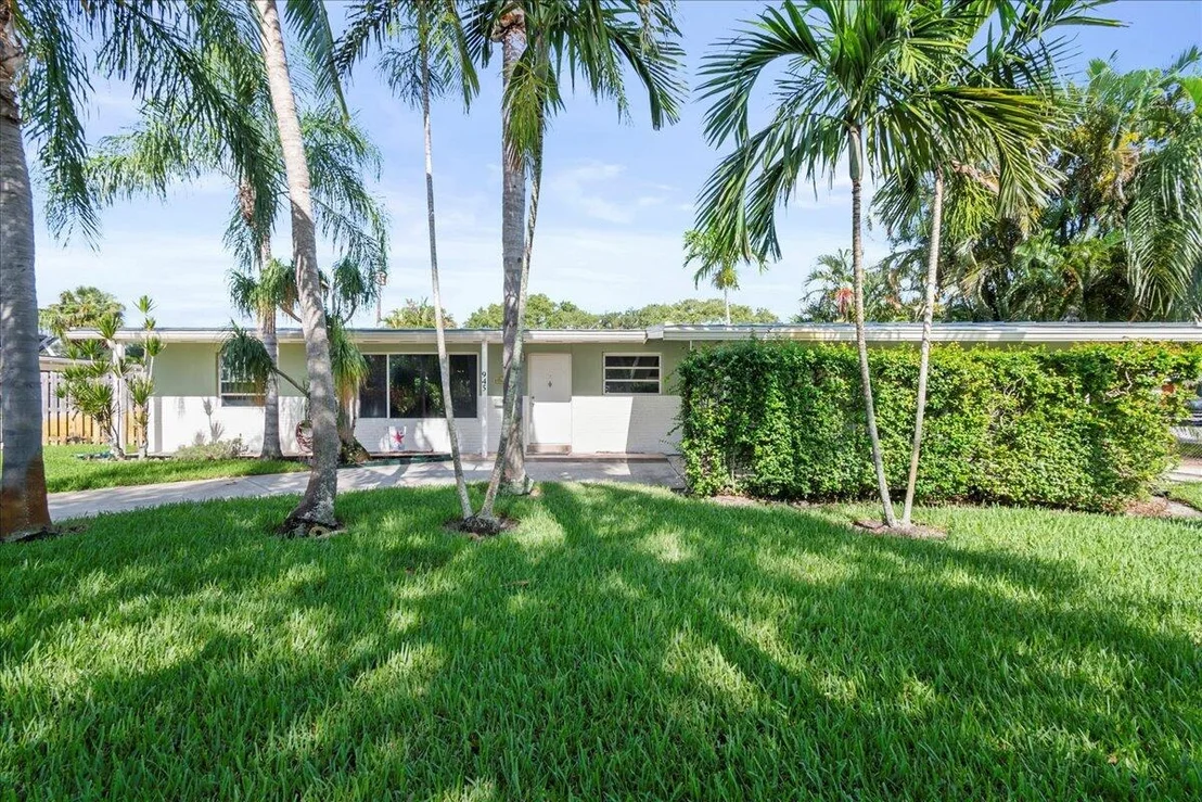 Photo of 945 Westwind Drive