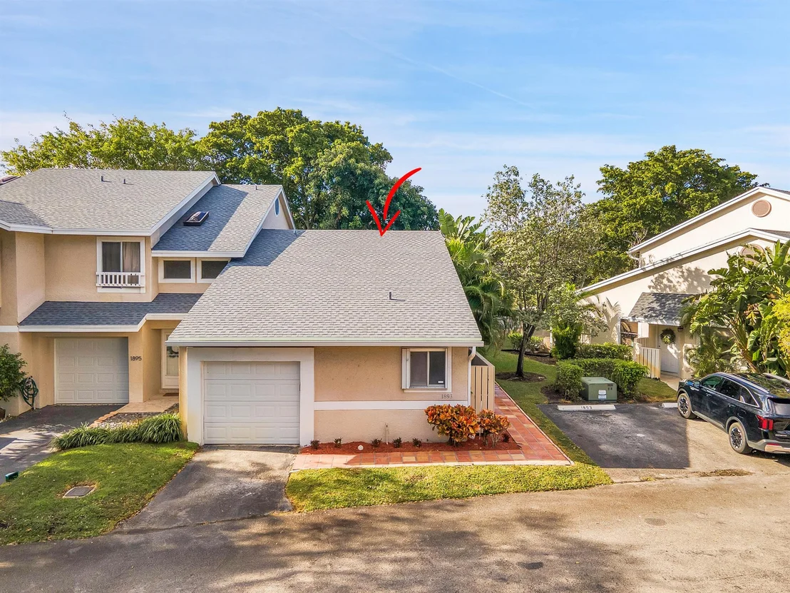 Photo of 1893 Discovery Way