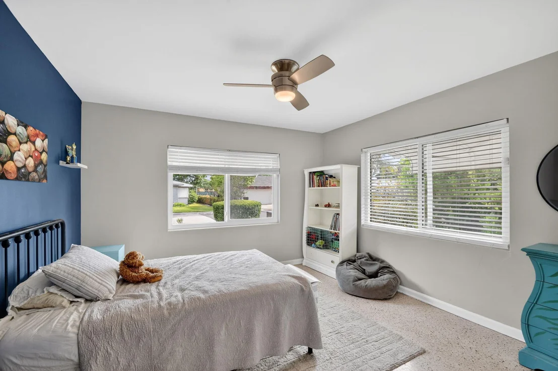Photo of 338 Edmor Road