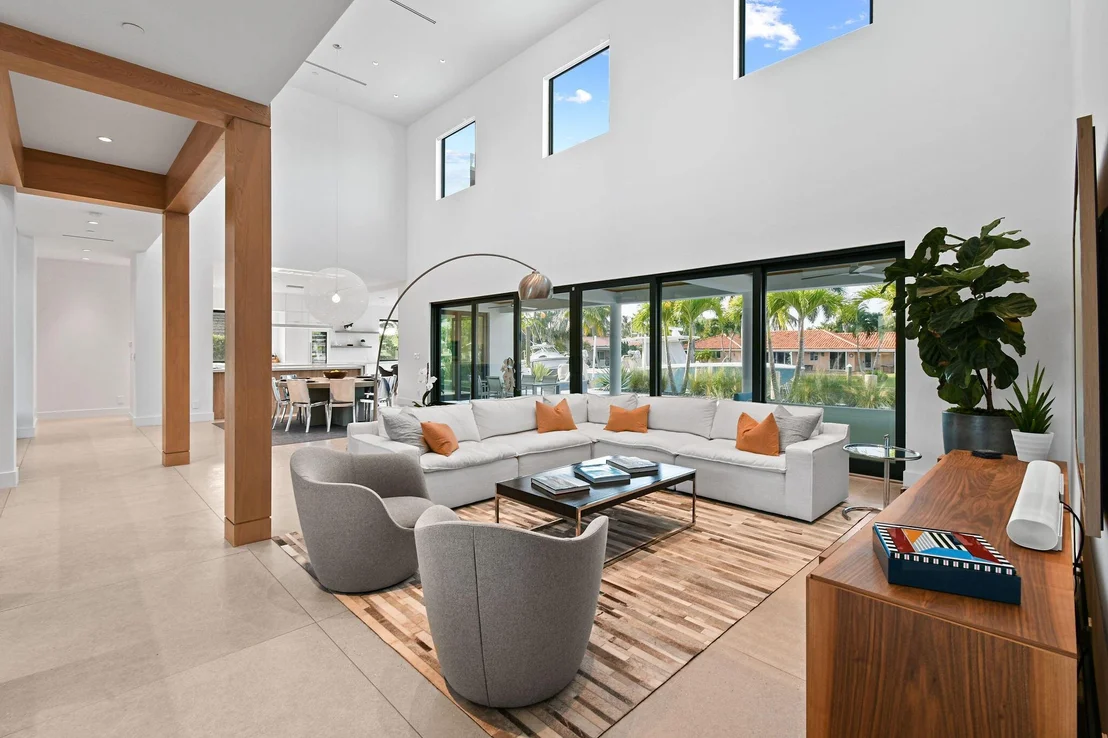Photo of 1091 Gulfstream Way