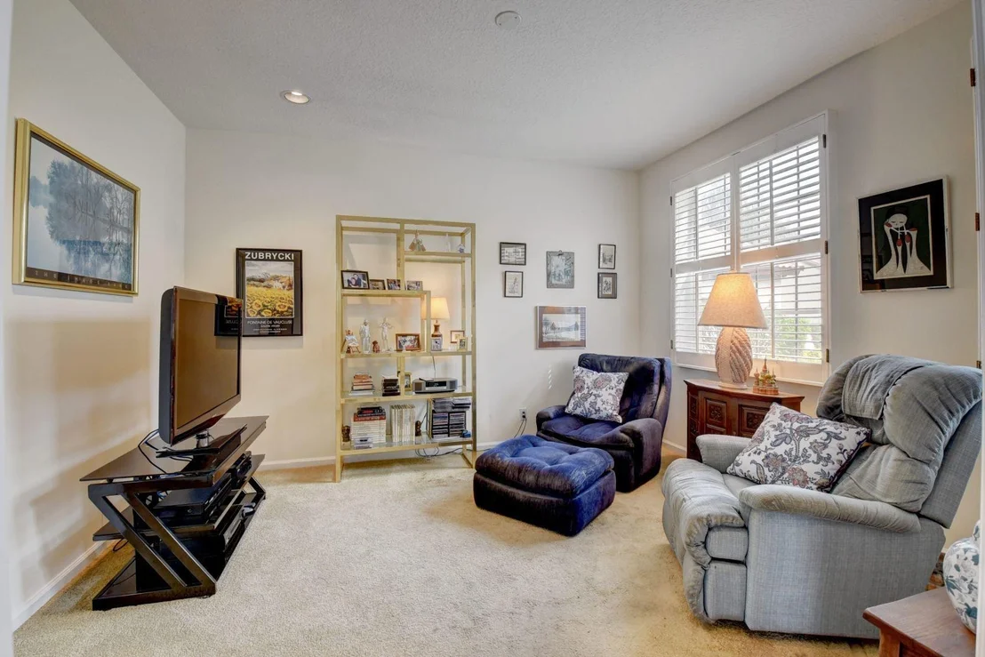 Photo of 23349 Water Circle