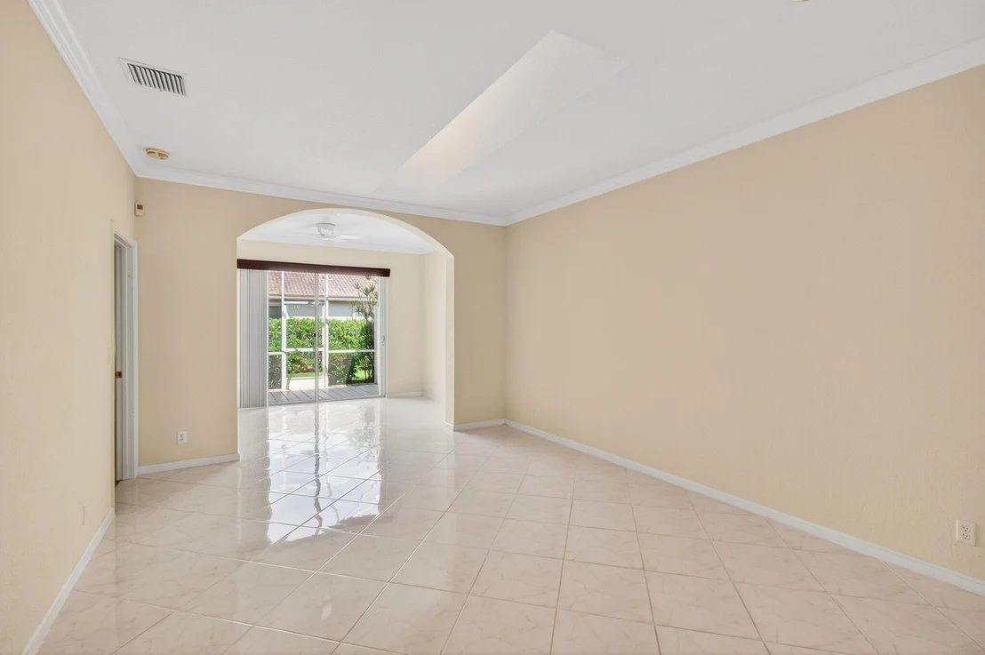 Photo of 5731 Emerald Cay Terrace