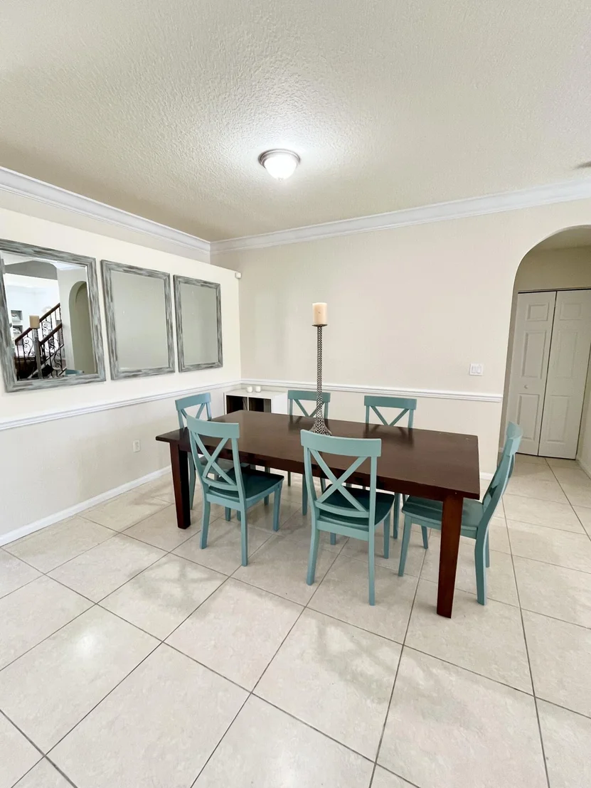 Photo of 7762 Oak Grove Circle