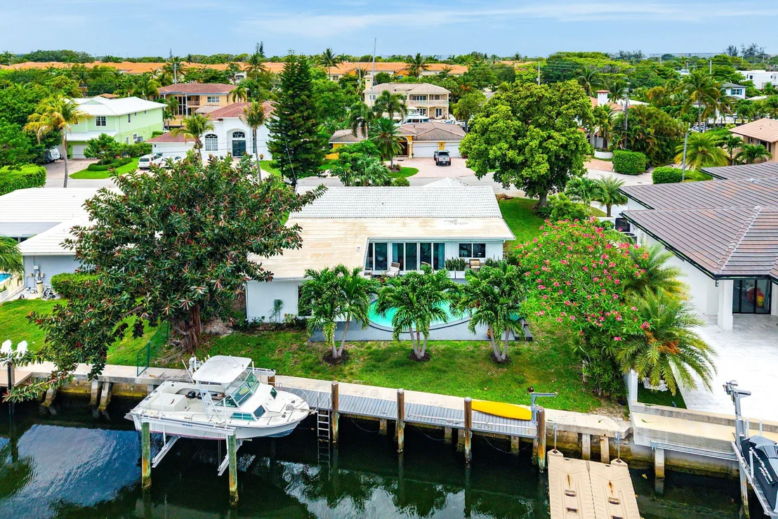 Photo of 5660 Nassau Drive