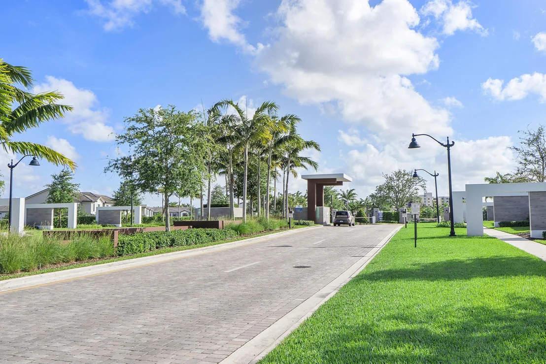 Photo of 4640 E Pinehurst Trl Trail E