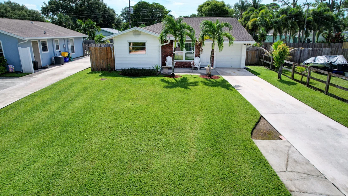 Photo of 7704 3rd Terrace
