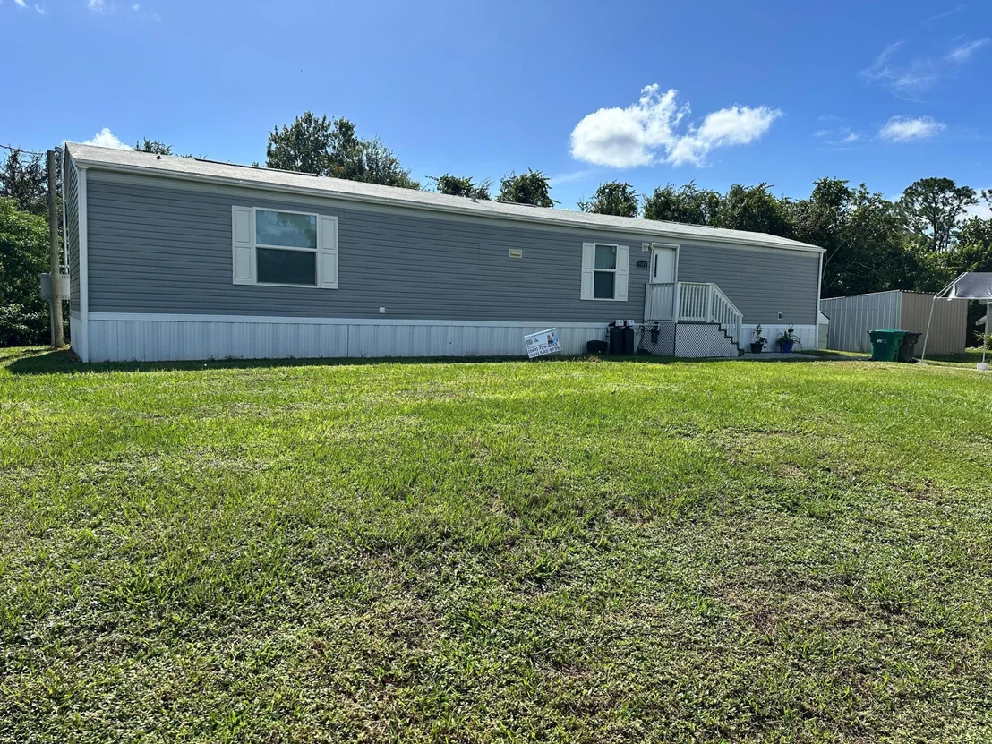 Photo of 5945 SE 95th Trail Trail