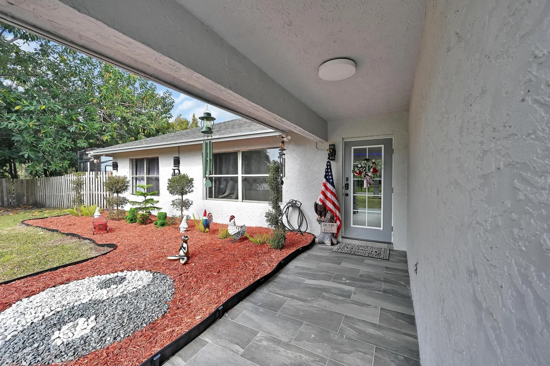 Photo of 2404 Dade Road