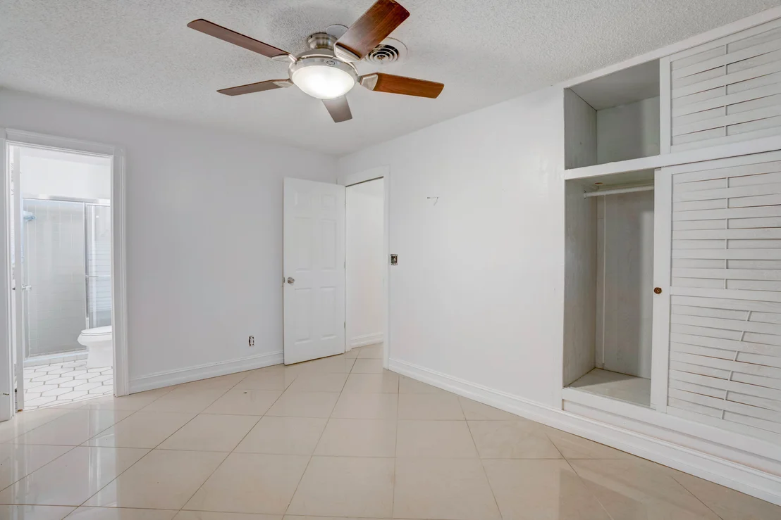 Photo of 700 Juniper Drive