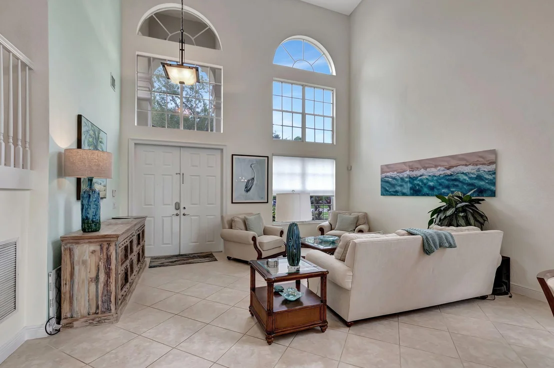 Photo of 10796 Castle Oak Drive