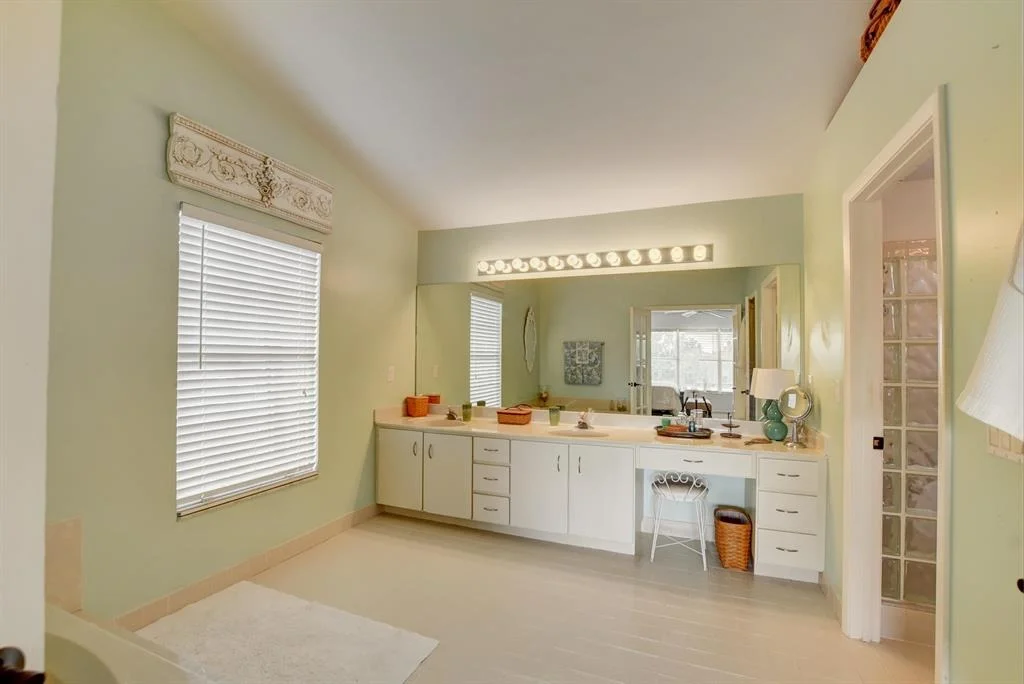 Photo of 12237 Quilting Lane