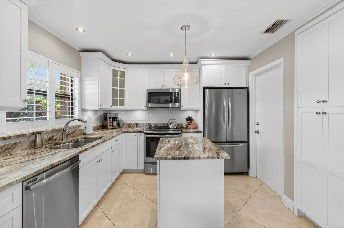 Photo of Unit A at 4555 Apple Tree Circle