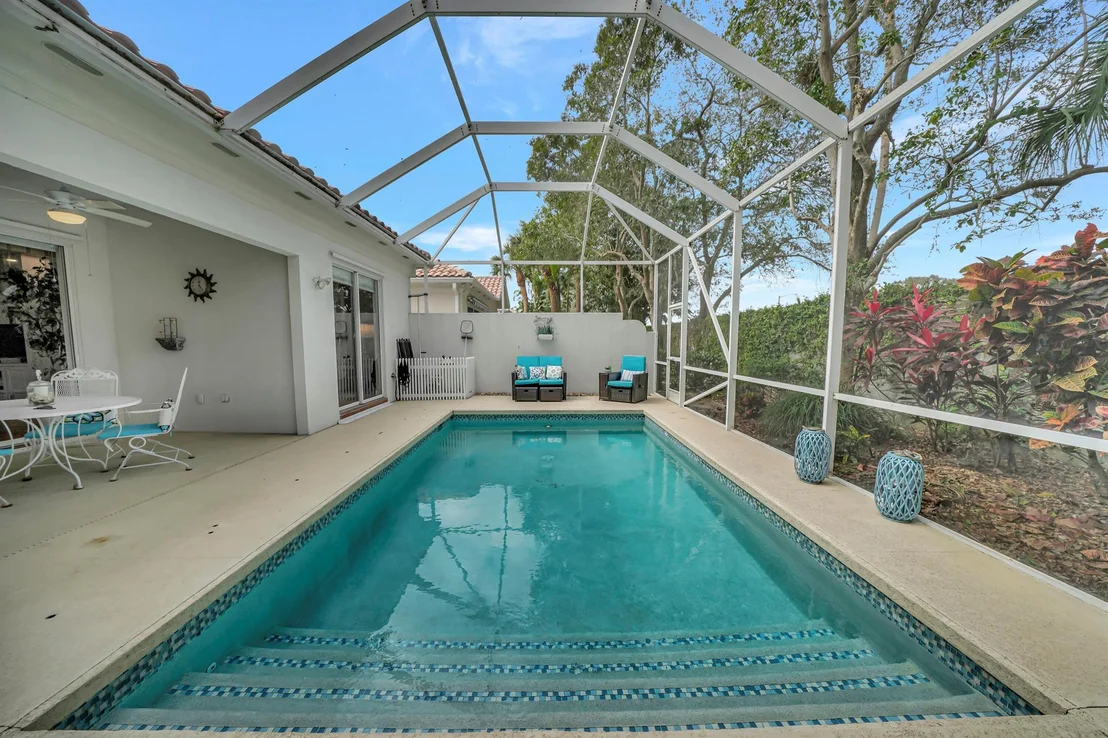 Photo of 4775 Temple Drive