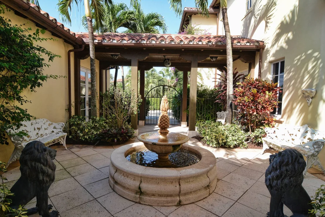 Photo of 425 Red Hawk Drive Drive